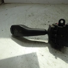RUČICA POD VOLANOM BMW 3 2003 318 TOURING D 8363668 01104020