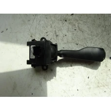 RUČICA POD VOLANOM BMW 3 2003 318 TOURING D 8363668 01104020