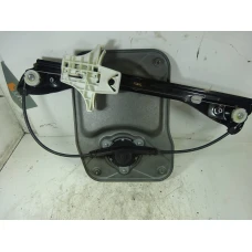 MEHANIZAM STAKLA ZADNJA DESNA Škoda Fabia 2012 1.2