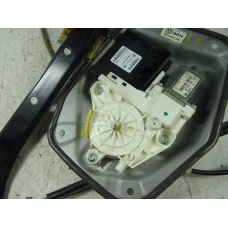 MEHANIZAM STAKLA PREDNJA LIJEVA Volkswagen Golf 2006 1.9TDI PLUS
