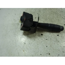 RUČICA POD VOLANOM Renault CLIO 2001 1.2 16V
