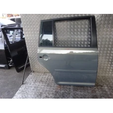 VRATA ZADNJA DESNA Volkswagen Touran 2004 1.9TDI