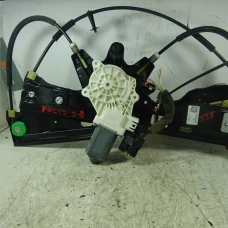 MEHANIZAM STAKLA PREDNJI DESNI Ford Focus 2012 1.6 TDCI 85 M6