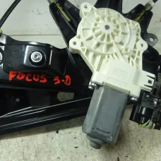 MEHANIZAM STAKLA PREDNJI DESNI Ford Focus 2012 1.6 TDCI 85 M6