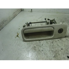 RAZNO Volkswagen Golf 1999 1.8