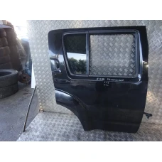 VRATA ZADNJA DESNA Nissan Pathfinder 2007 2.5