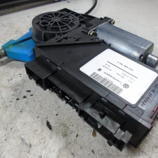 MEHANIZAM STAKLA ZADNJA DESNA Volkswagen Touareg 2003 5.0TDI 3d0959794c