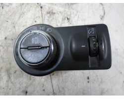 PREKIDAČ SVIJETLA Opel Insignia 2010 CAR.2.0 DT 16V 13268707