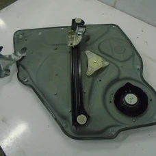 MEHANIZAM STAKLA ZADNJA DESNA Mercedes-Benz B-Klasse 2009 180 CDI