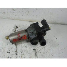 PUMPA VODE BMW 3 2007 320D COUPE 64116928246