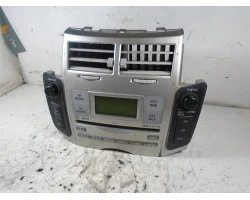 RADIO Toyota Yaris 2006 1.4 D 86120-0d211