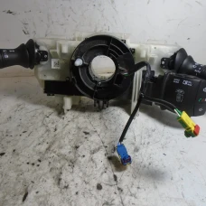 RUČICA POD VOLANOM Renault SCENIC 2009 III. 1.6 16V 255670019r