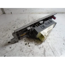 PREKIDAČ STAKLA Toyota Yaris 2006 1.4 D 832-4j63