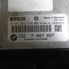 RAČUNALNIK MOTORA BMW 3 2007 320D COUPE 0281013536