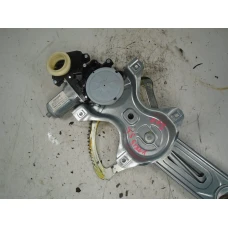 MEHANIZAM STAKLA PREDNJA LIJEVA Toyota Yaris 2006 1.3 983722101