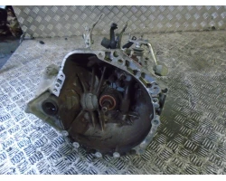 MIJENJAČ Toyota Yaris 2006 1.3