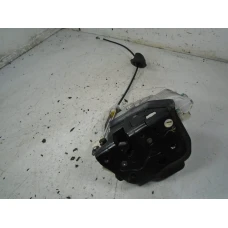 MEHANIZAM ZAKLJUČAVANJA PREDNJA DESNA Audi A4, S4 2006 2.0TDI AVANT AUT. 8e1837016