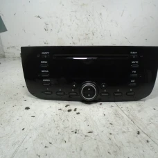 RADIO Fiat Punto 2010 EVO 1.3 JTD AUT. 7355261540
