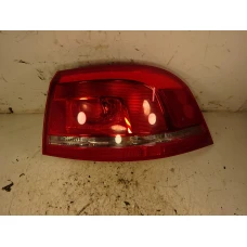 ŠTOP SVIJETLO DESNA Volkswagen Passat 2011 1.6TDI VARIANT 3AF945096A