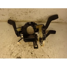 RUČICA POD VOLANOM Volkswagen Passat 2005 2.0FSI