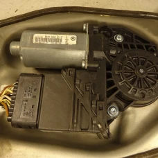 MEHANIZAM STAKLA ZADAJ LIJEVA Volkswagen Golf 2010 PLUS 1.6TDI