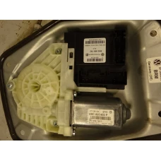 MEHANIZAM STAKLA PREDNJI DESNI Volkswagen Golf 2010 PLUS 1.6TDI