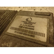 RAČUNALNIK MOTORA Ford Focus 2012 1.6 16V AUT. 616448000