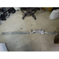 MEHANIZAM BRISAČA SA MOTORIĆEM Peugeot 308 2011 1.6 16V
