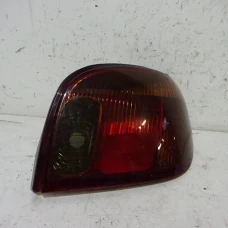 ŠTOP SVIJETLO DESNA Toyota Yaris 2004 1.4D4D