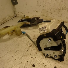 MEHANIZAM ZAKLJUČAVANJA ZADNJI LIJEVO Kia Rio 2011 1.4D