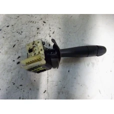 RUČICA POD VOLANOM Renault CLIO 2000 1.2