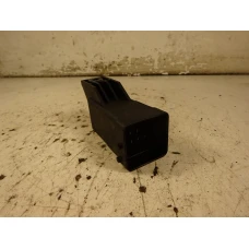 RELE Renault SCENIC 2014 GRAND III. 1.6DCI 8200798585
