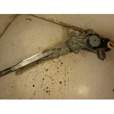MEHANIZAM STAKLA PREDNJI DESNI Toyota Verso 2013 2.0D 698100f020
