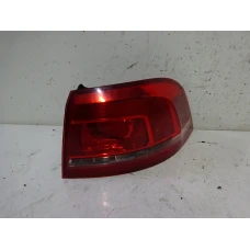 ŠTOP SVIJETLO DESNA Volkswagen Passat 2011 2.0 TDI AUT. 3af945096c