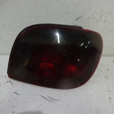 ŠTOP SVIJETLO DESNA Toyota Yaris 2006 1.4 D
