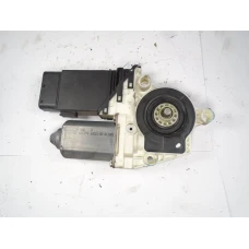 MEHANIZAM STAKLA PREDNJI DESNI Volkswagen New Beetle 2002 1.9TDI 1j2959801d