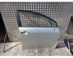 VRATA PREDNJA DESNA Toyota Corolla Verso 2006 2.2D4D