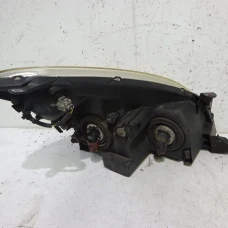 FAR LIJEVI Toyota Corolla Verso 2006 2.2D4D