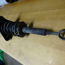 AMORTIZER PREDNJI Volkswagen Passat 1997 1.8T