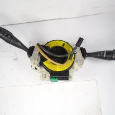RUČICA POD VOLANOM Mitsubishi Colt 2008 1.1 p8651a026  a4565400817
