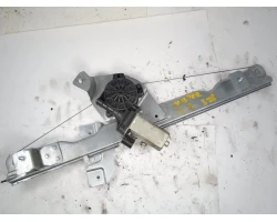 MEHANIZAM STAKLA PREDNJI DESNI Dacia DUSTER 2010 1.5DCI