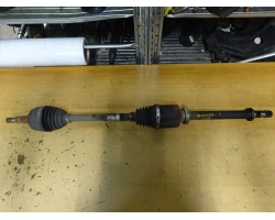POLUOSOVINA PREDNJA DESNA Dacia DUSTER 2010 1.5DCI