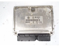 RAČUNALNIK MOTORA Volkswagen Transporter 2000 2.5TDI 074906018b