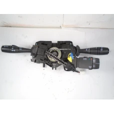 RUČICA POD VOLANOM Renault Captur 2014 1.5DCI