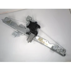 MEHANIZAM STAKLA PREDNJI DESNI Dacia DUSTER 2014 1.5DCI