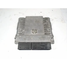 RAČUNALNIK MOTORA Škoda Roomster 2010 1.2TSI 03f906070ar