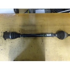 POLUOSOVINA PREDNJA DESNA Volkswagen Passat 2011 2.0 TDI AUT.