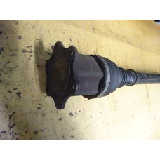 POLUOSOVINA PREDNJA DESNA Volkswagen Passat 2011 2.0 TDI AUT.