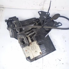 MEHANIZAM ZAKLJUČAVANJA PREDNJA LIJEVA Ford Fiesta 2005 1.4TDCI 2s51b219a65bj