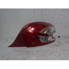 ŠTOP SVIJETLO DESNA Peugeot 208 2013 1.2